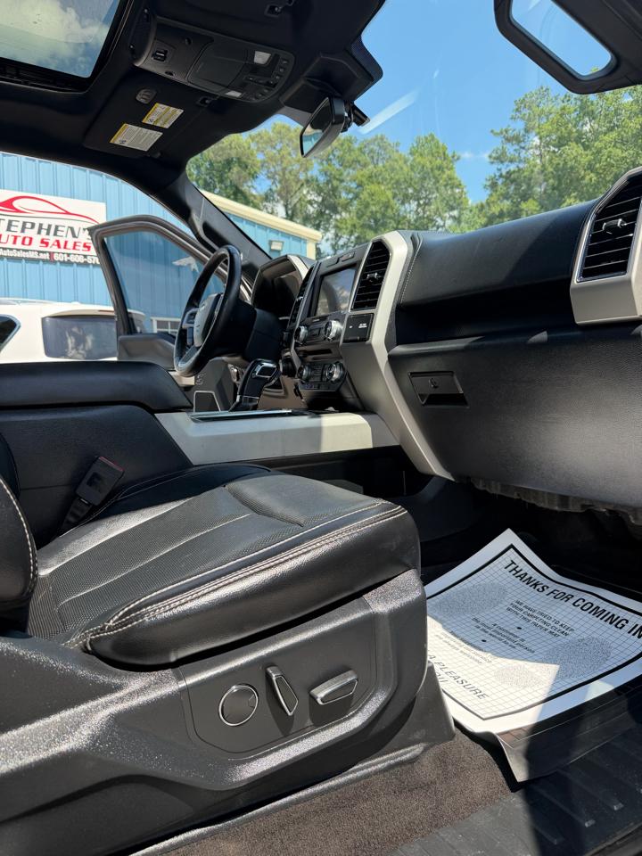 Ford F-150 4WD SuperCrew 145" Lariat 2018