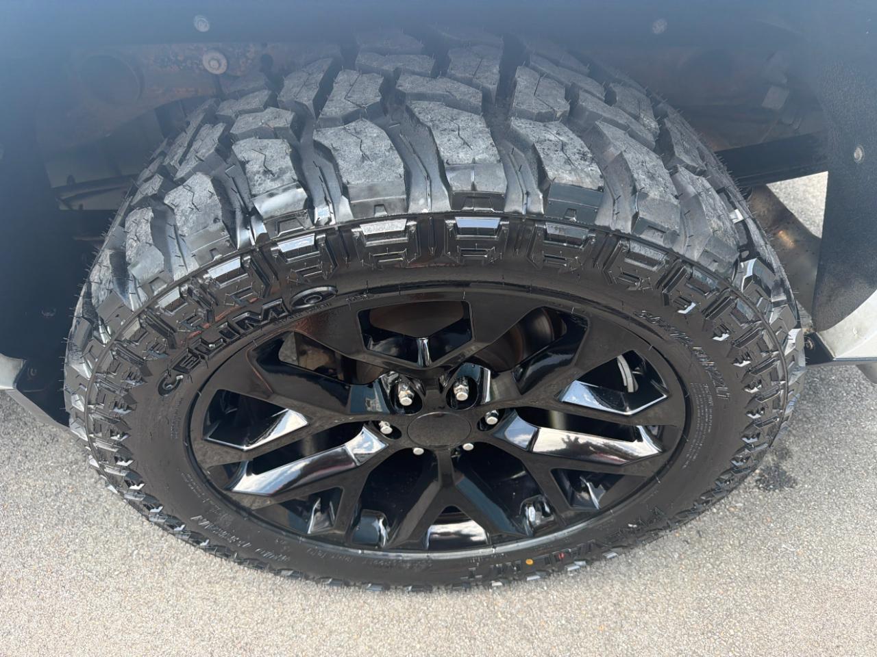 Chevrolet Silverado 1500 4WD Crew Cab 143.5" High Country 2017