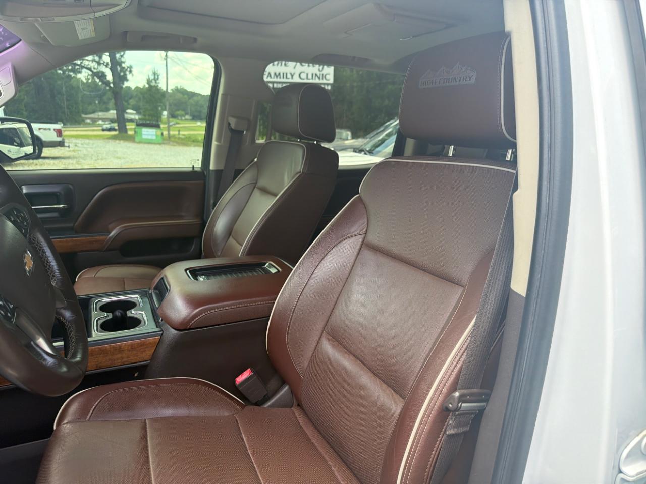 Chevrolet Silverado 1500 4WD Crew Cab 143.5" High Country 2017