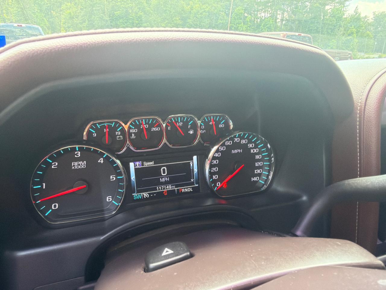 Chevrolet Silverado 1500 4WD Crew Cab 143.5" High Country 2017