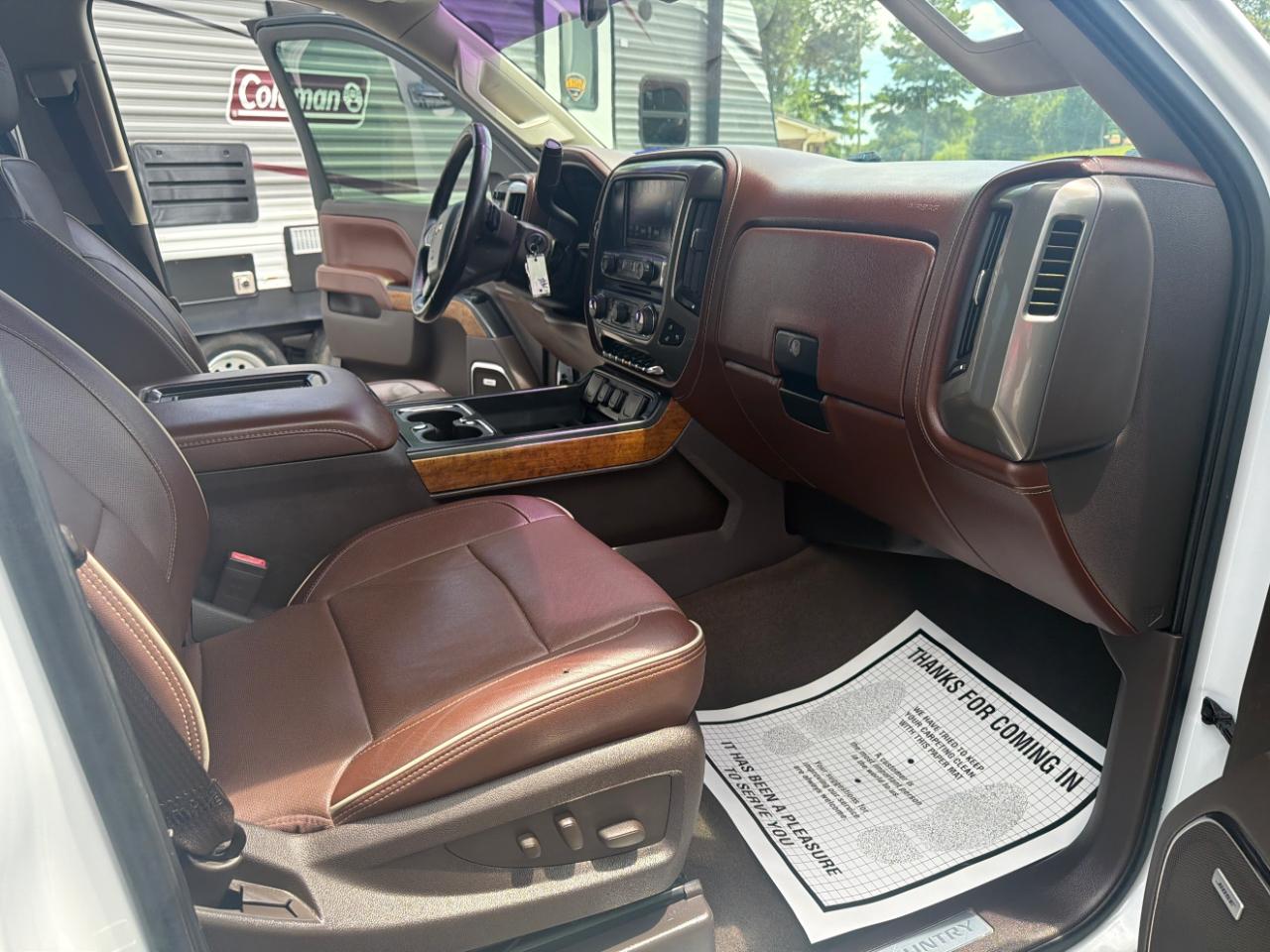 Chevrolet Silverado 1500 4WD Crew Cab 143.5" High Country 2017