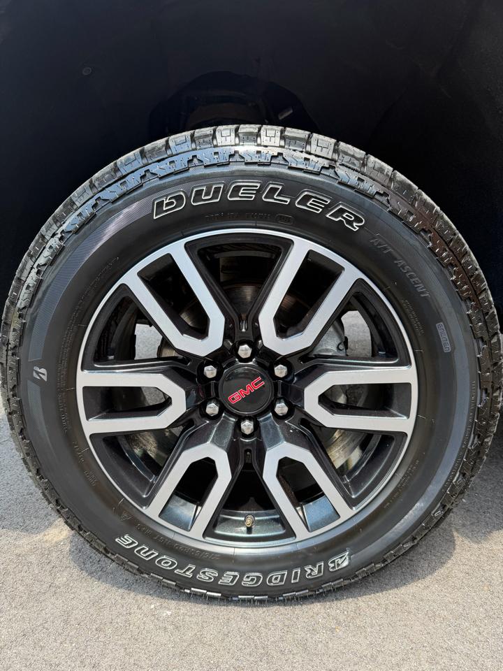 GMC Sierra 1500 4WD Crew Cab 147" AT4 2020