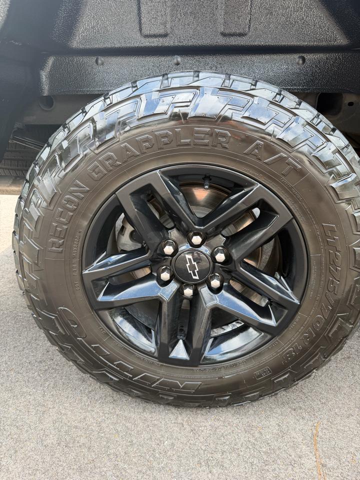 Chevrolet Silverado 1500 4WD Crew Cab 147" LT Trail Boss 2021