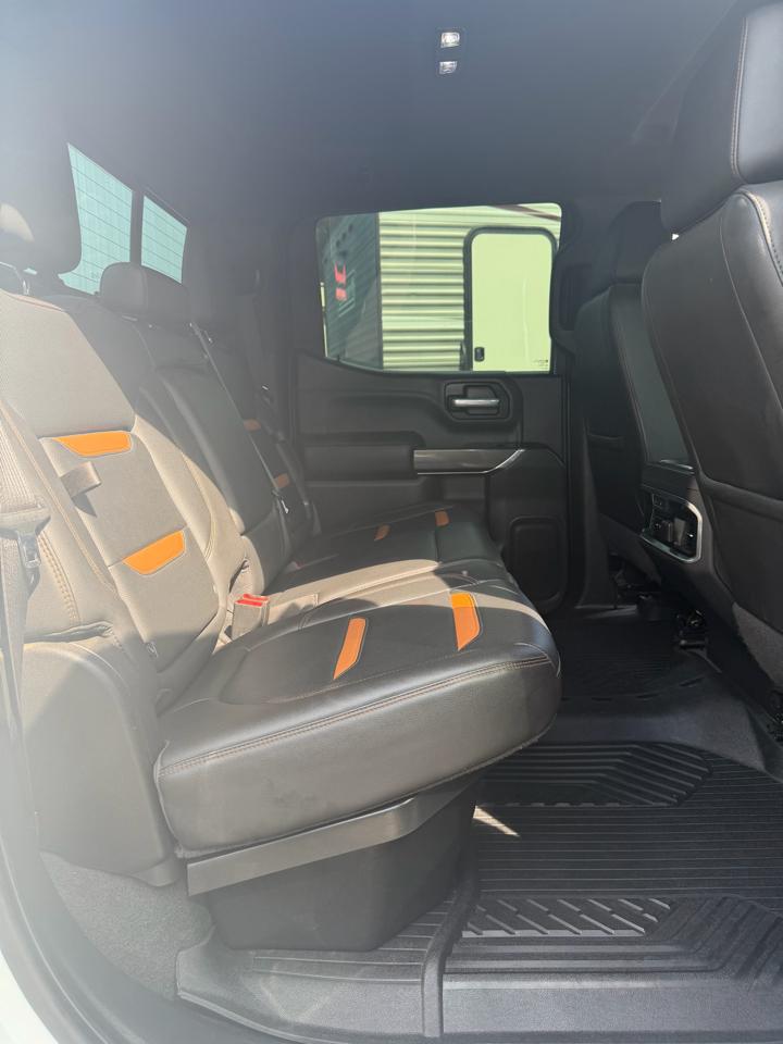 GMC Sierra 1500 4WD Crew Cab 147" AT4 2020
