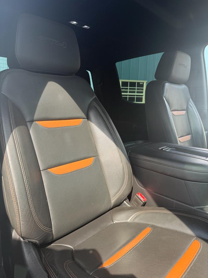GMC Sierra 1500 4WD Crew Cab 147" AT4 2020