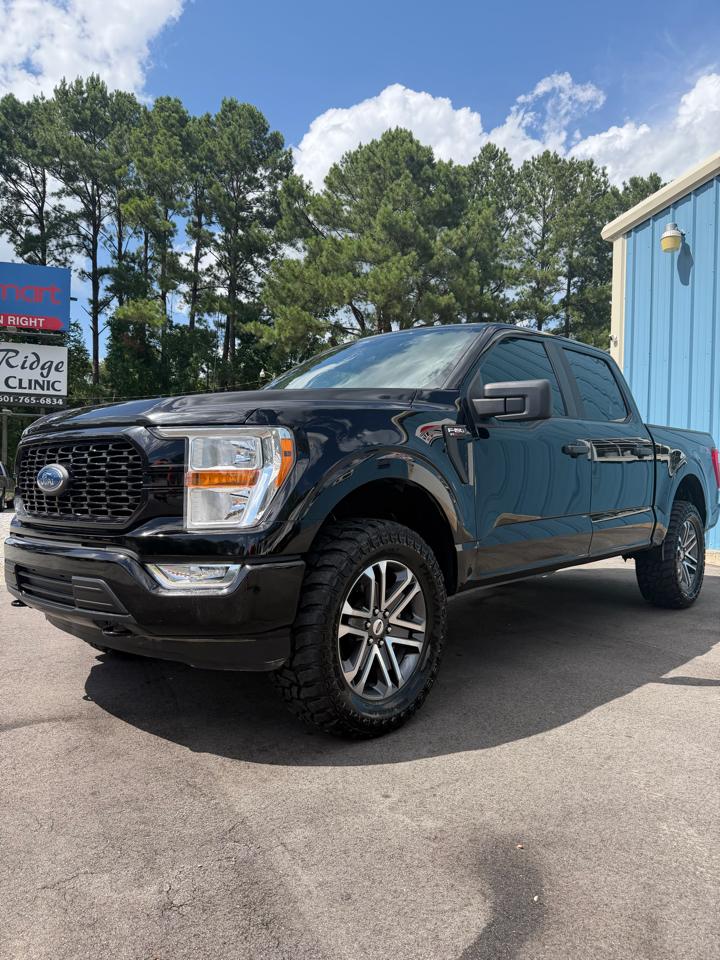 Ford F-150 4WD SuperCrew 145" STX 2021