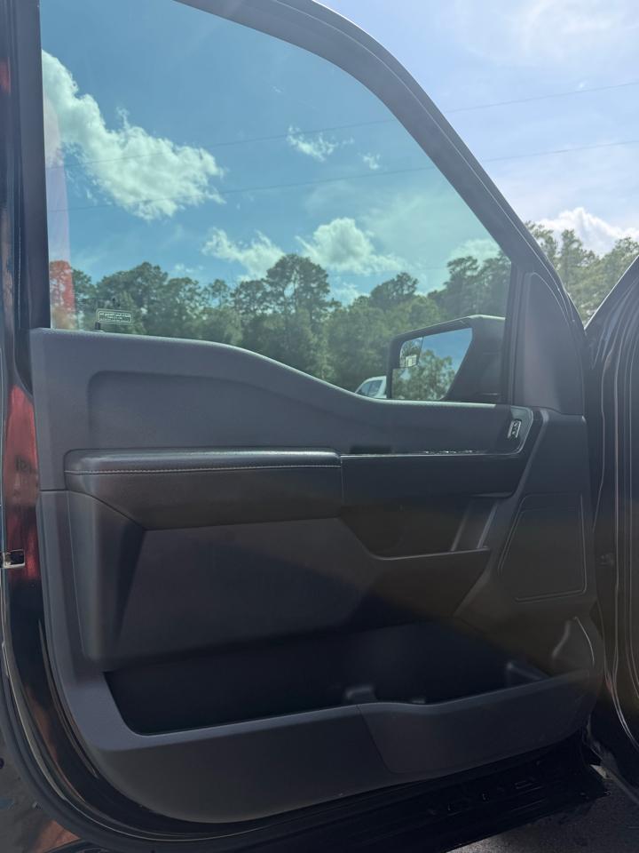 Ford F-150 4WD SuperCrew 145" STX 2021