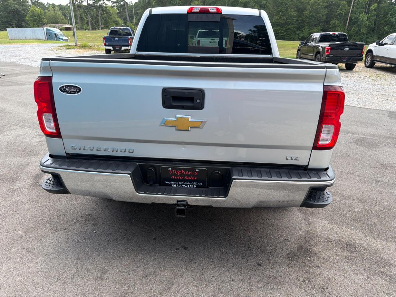 Chevrolet Silverado 1500 4WD Crew Cab 143.5" LTZ w/1LZ 2017