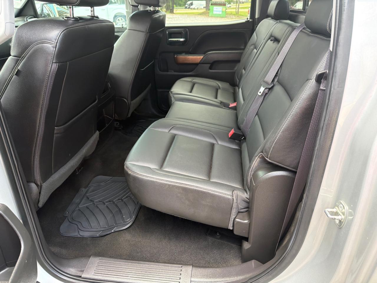 Chevrolet Silverado 1500 4WD Crew Cab 143.5" LTZ w/1LZ 2017