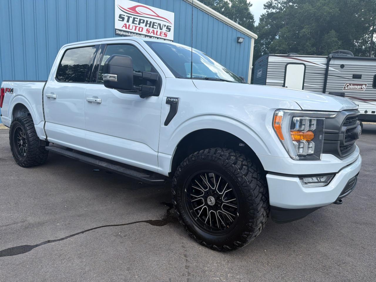 Ford F-150 XLT 4WD SuperCrew 5.5' Box 2022