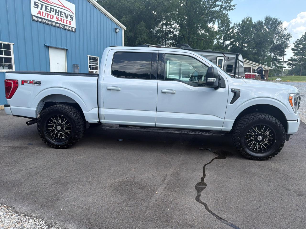 Ford F-150 XLT 4WD SuperCrew 5.5' Box 2022