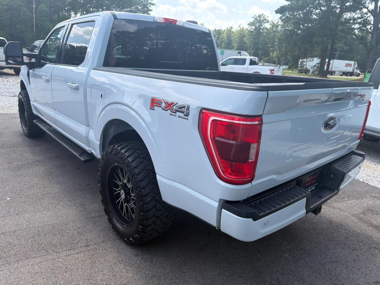 Ford F-150 XLT 4WD SuperCrew 5.5' Box 2022