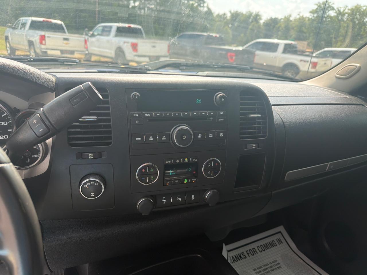 Chevrolet Silverado 1500 4WD Crew Cab 143.5" LT 2013