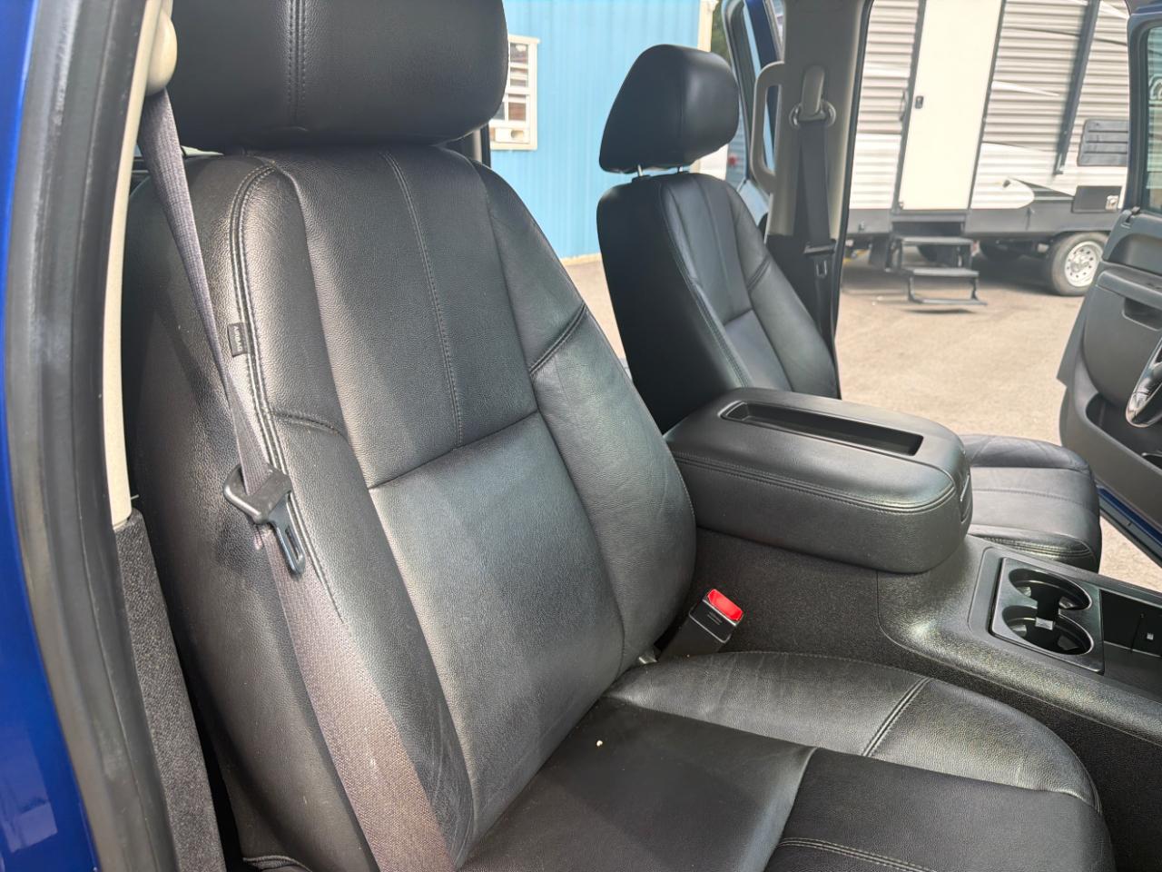 Chevrolet Silverado 1500 4WD Crew Cab 143.5" LT 2013