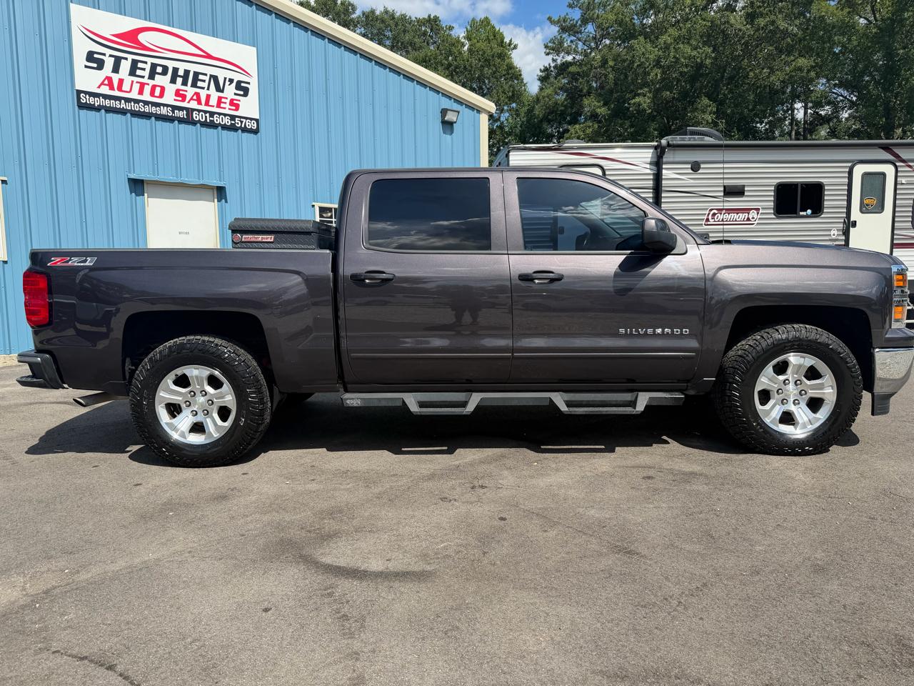 Chevrolet Silverado 1500 4WD Crew Cab 143.5" LT w/2LT 2015