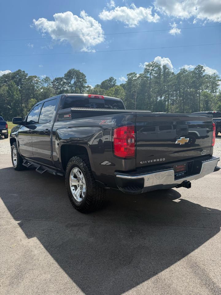 Chevrolet Silverado 1500 4WD Crew Cab 143.5" LT w/2LT 2015