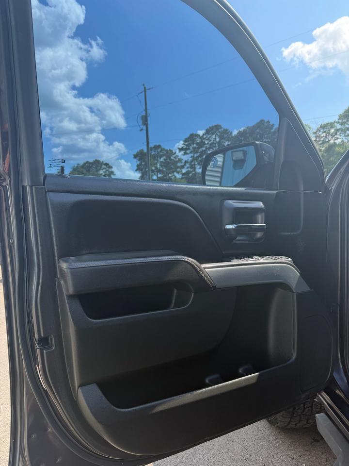 Chevrolet Silverado 1500 4WD Crew Cab 143.5" LT w/2LT 2015