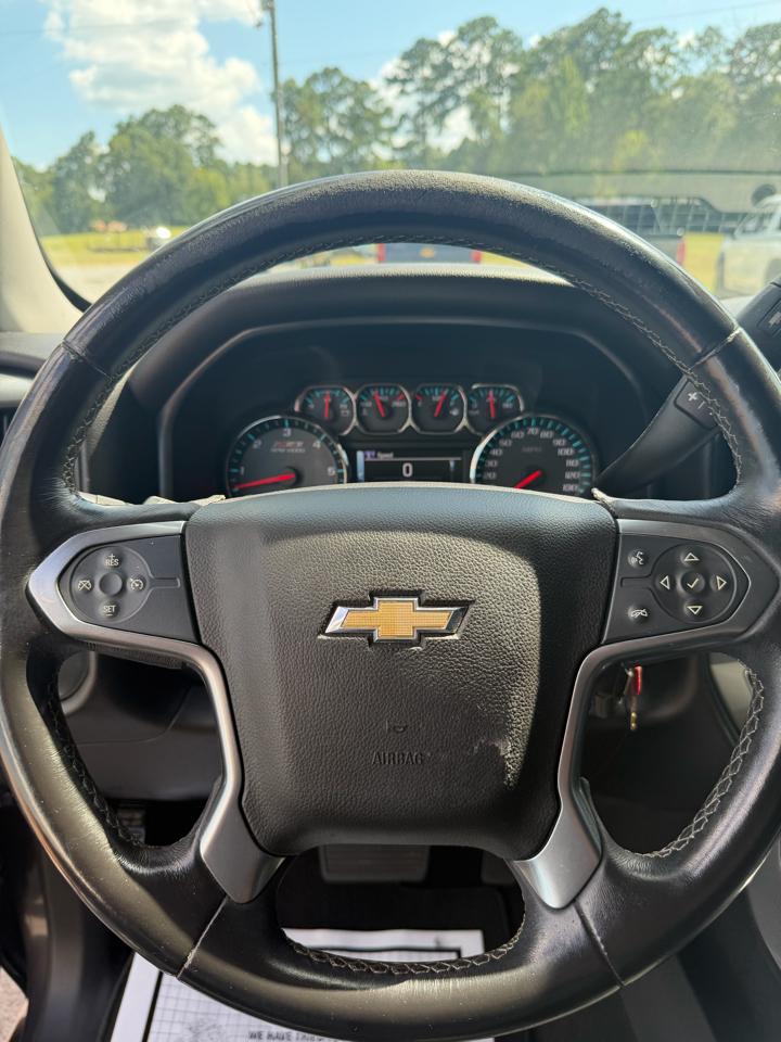 Chevrolet Silverado 1500 4WD Crew Cab 143.5" LT w/2LT 2015