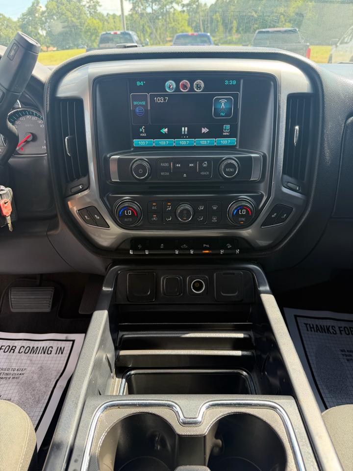 Chevrolet Silverado 1500 4WD Crew Cab 143.5" LT w/2LT 2015