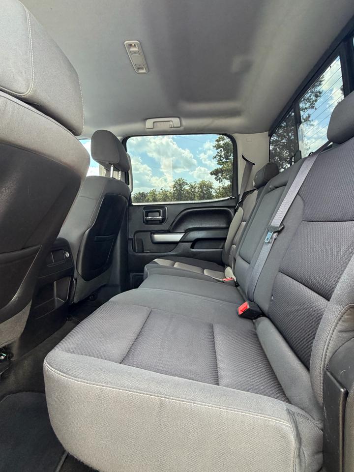 Chevrolet Silverado 1500 4WD Crew Cab 143.5" LT w/2LT 2015