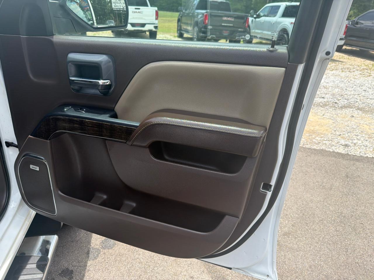 GMC Sierra 1500 4WD Crew Cab 143.5" Denali 2016