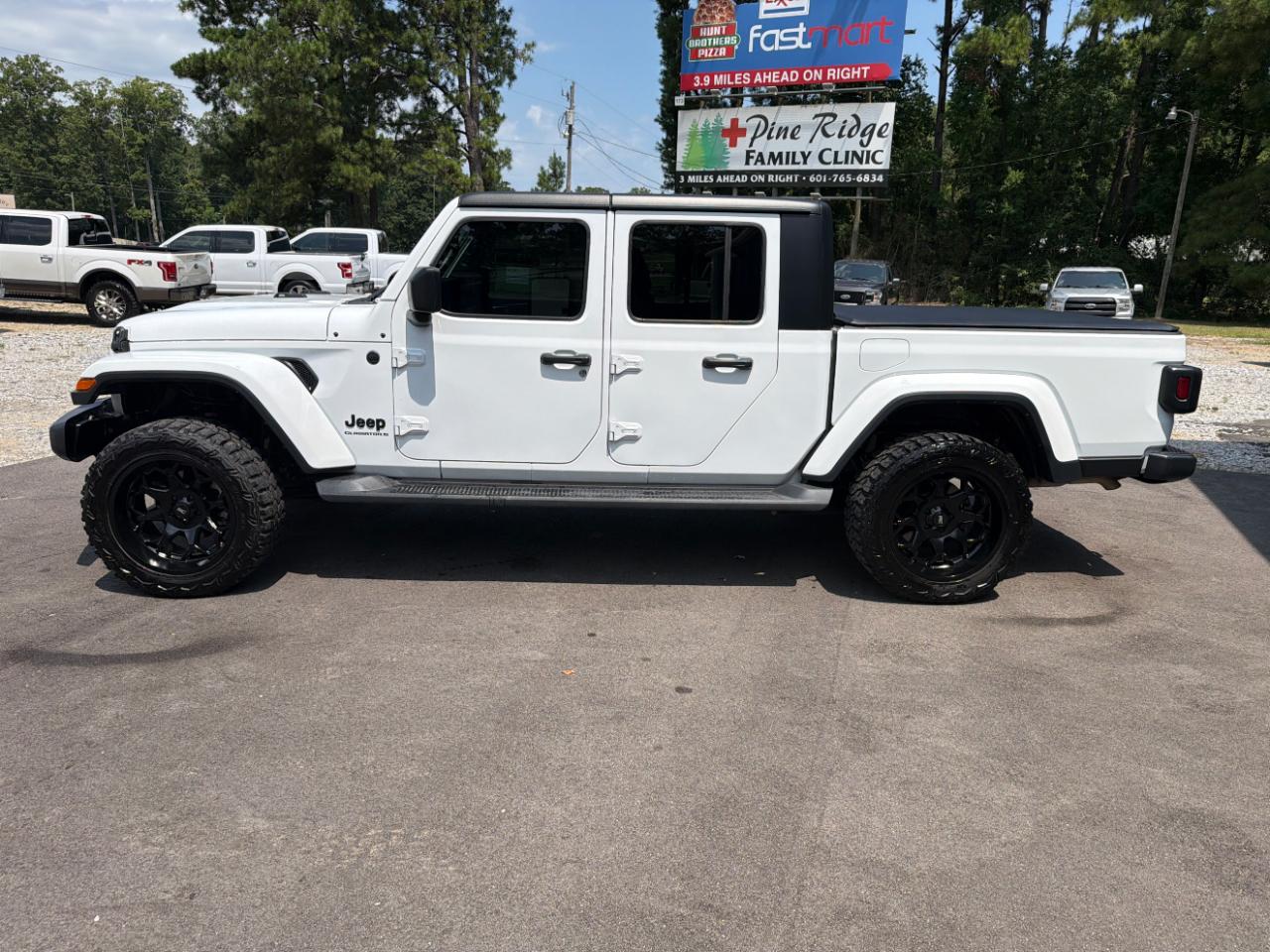 Jeep Gladiator Sport S 4x4 2023