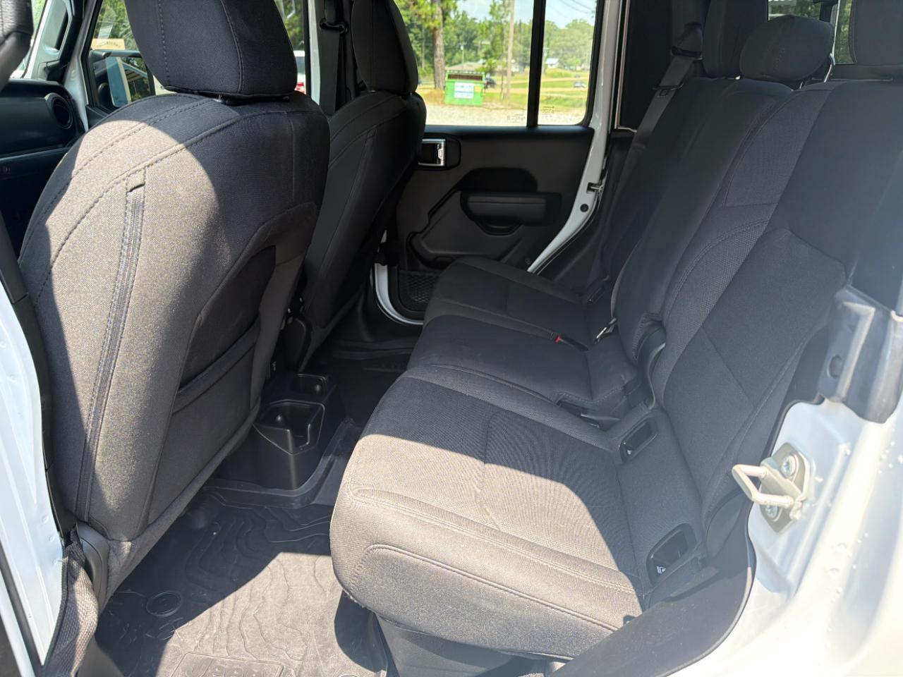 Jeep Gladiator Sport S 4x4 2023