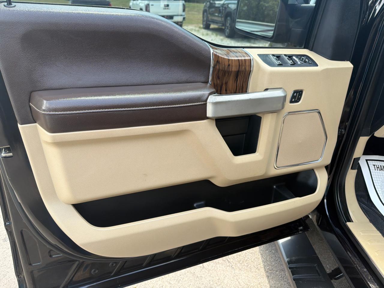 Ford F-150 Lariat 4WD SuperCrew 5.5' Box 2019