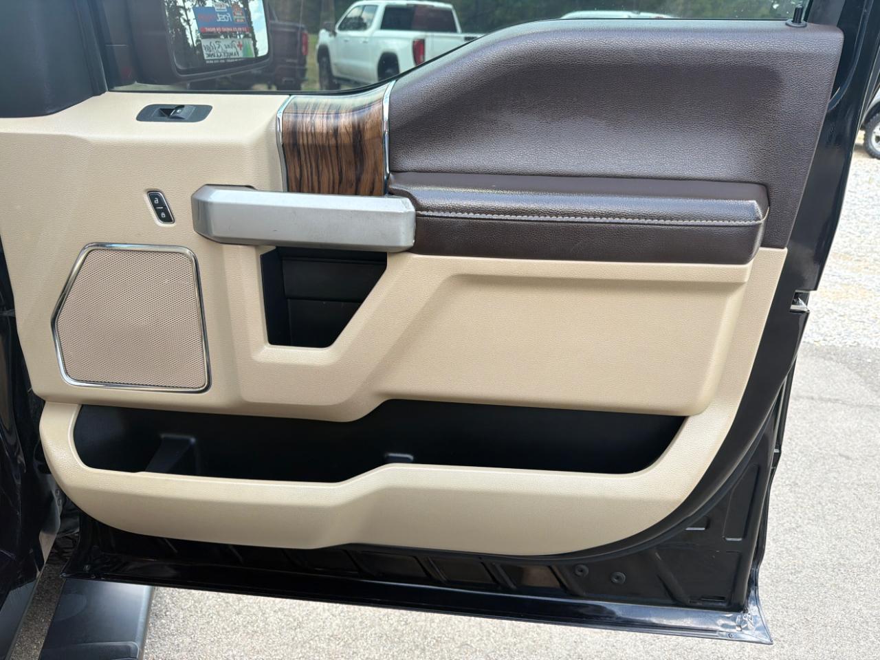Ford F-150 Lariat 4WD SuperCrew 5.5' Box 2019