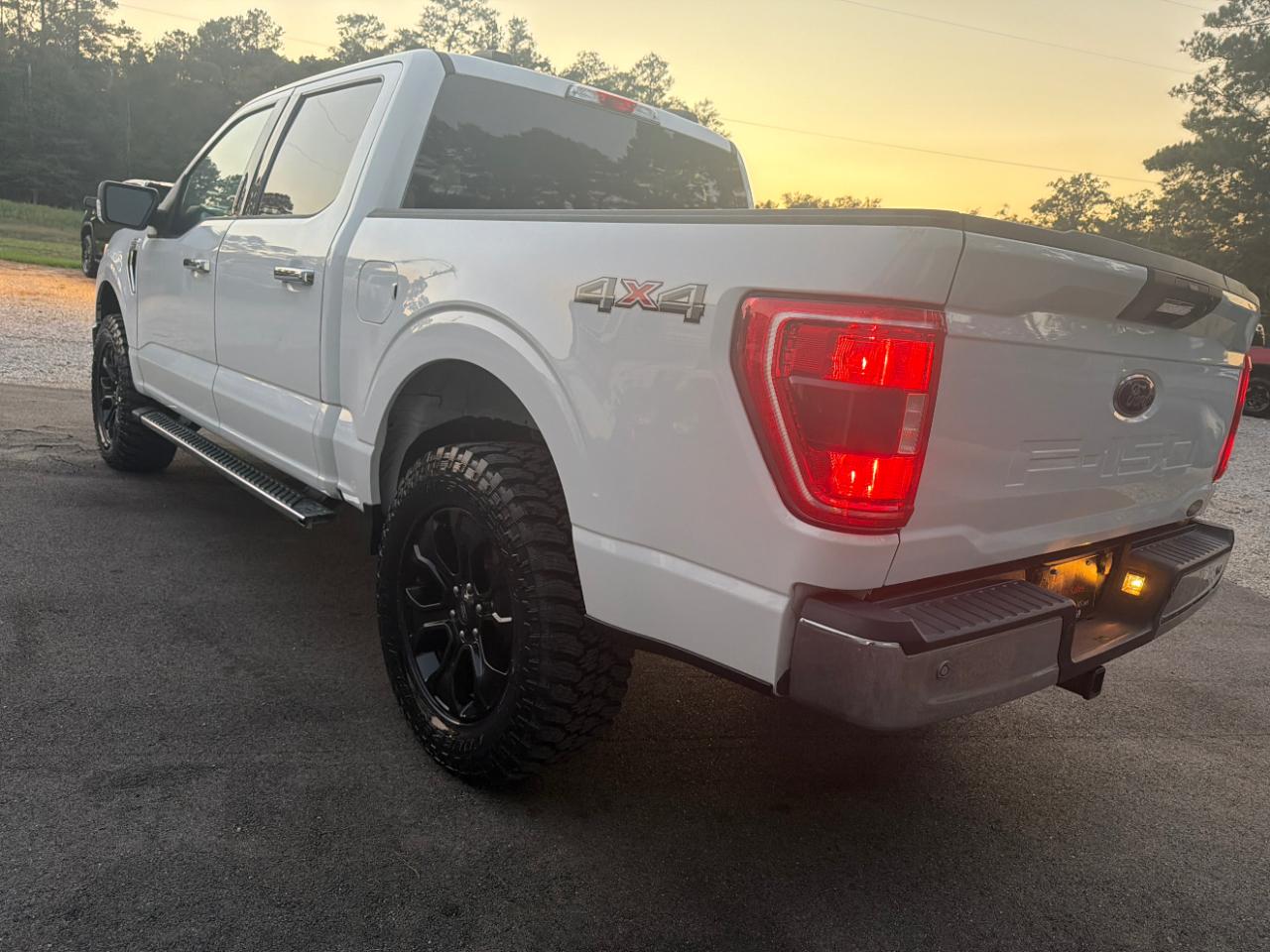 2021 Ford F-150 XLT - Photo 7