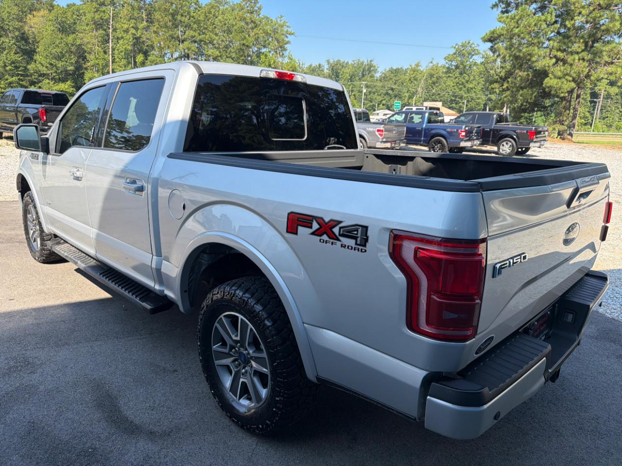 Ford F-150 Lariat 4WD SuperCrew 5.5' Box 2017