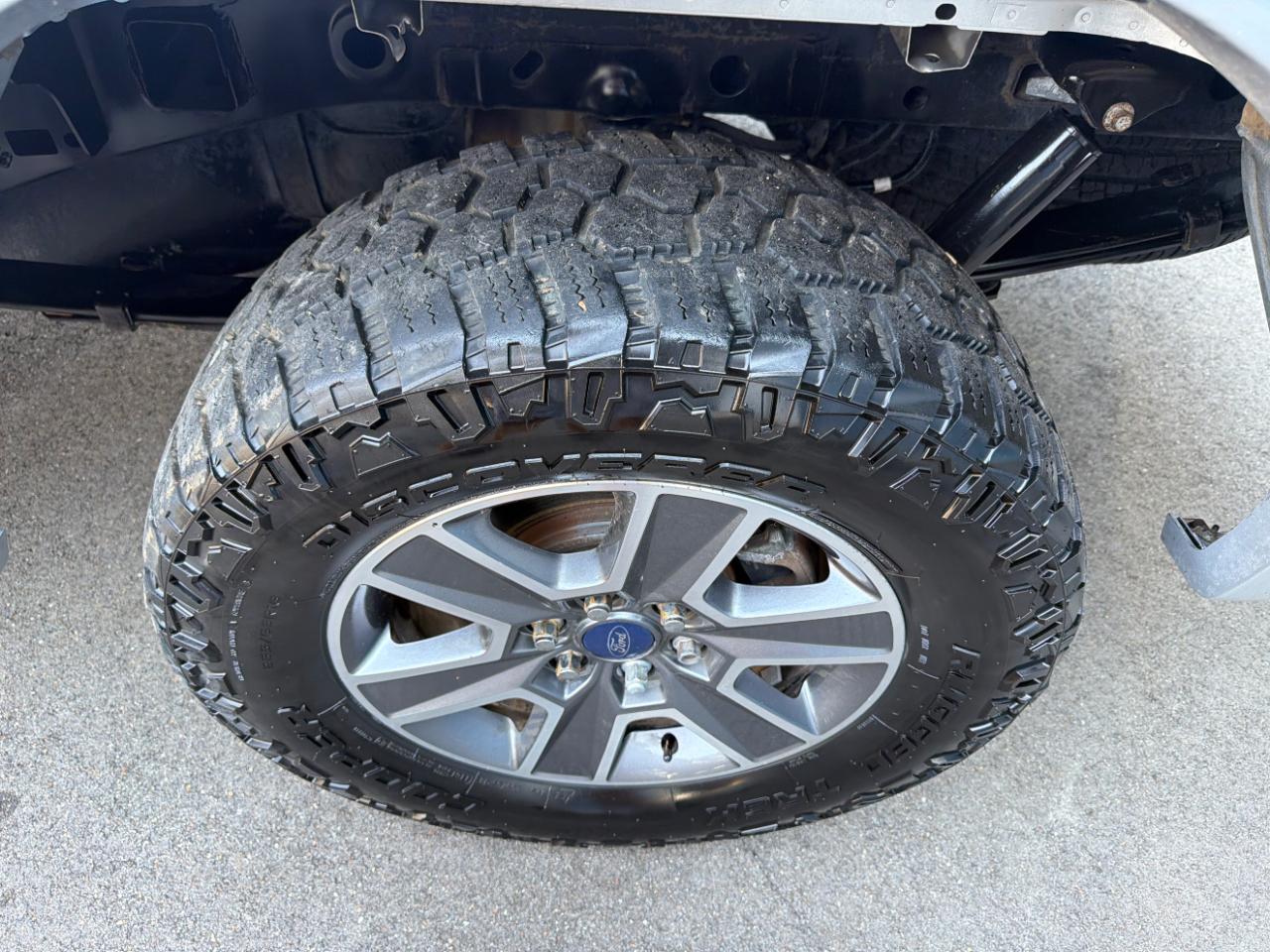 Ford F-150 Lariat 4WD SuperCrew 5.5' Box 2017