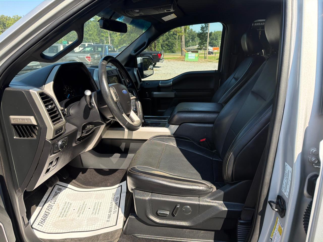 Ford F-150 Lariat 4WD SuperCrew 5.5' Box 2017