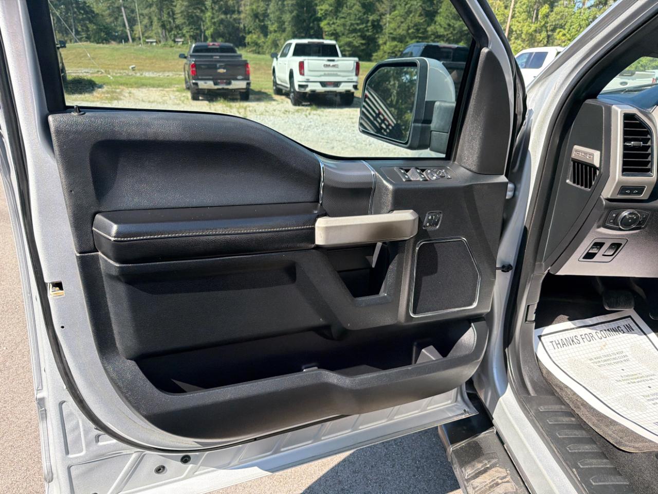 Ford F-150 Lariat 4WD SuperCrew 5.5' Box 2017