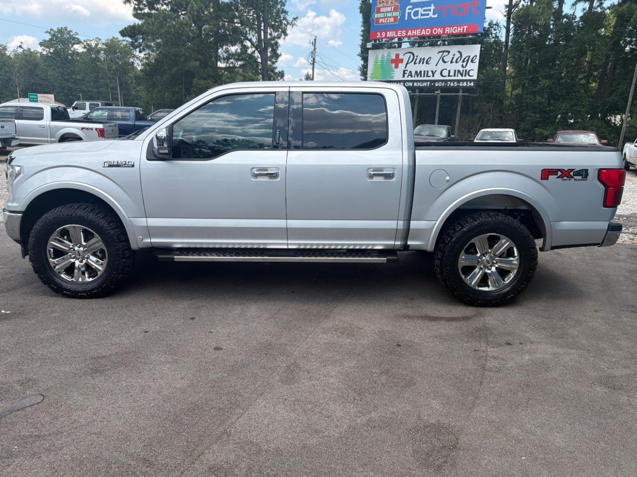 Ford F-150 Lariat 4WD SuperCrew 5.5' Box 2019