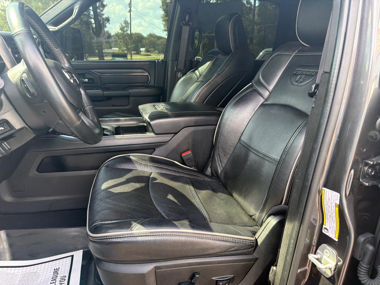 RAM 2500 Rebel 4x4 Crew Cab 6'4" Box 2024