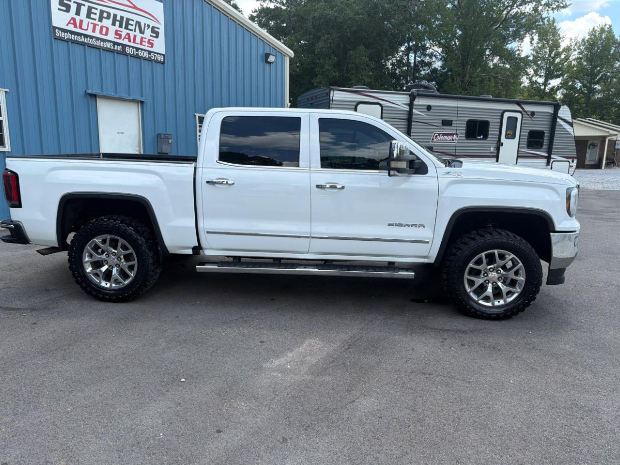GMC Sierra 1500 4WD Crew Cab 143.5" SLT 2016