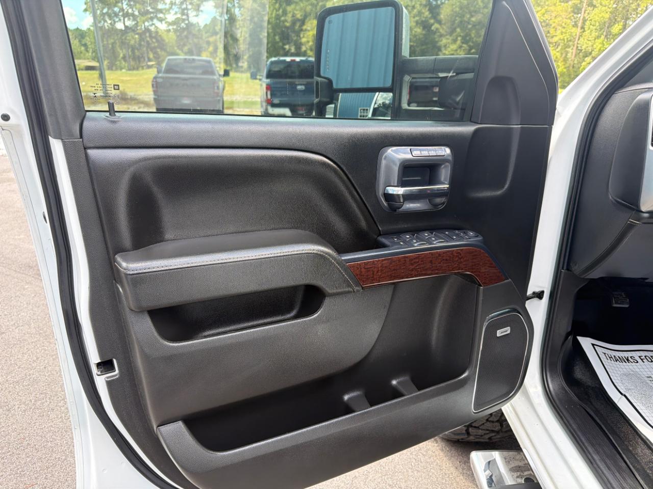 GMC Sierra 1500 4WD Crew Cab 143.5" SLT 2016
