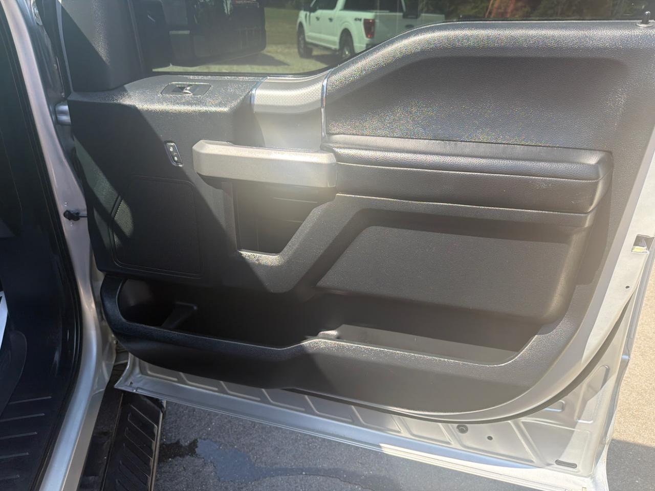 Ford F-150 XLT 4WD SuperCrew 5.5' Box 2017