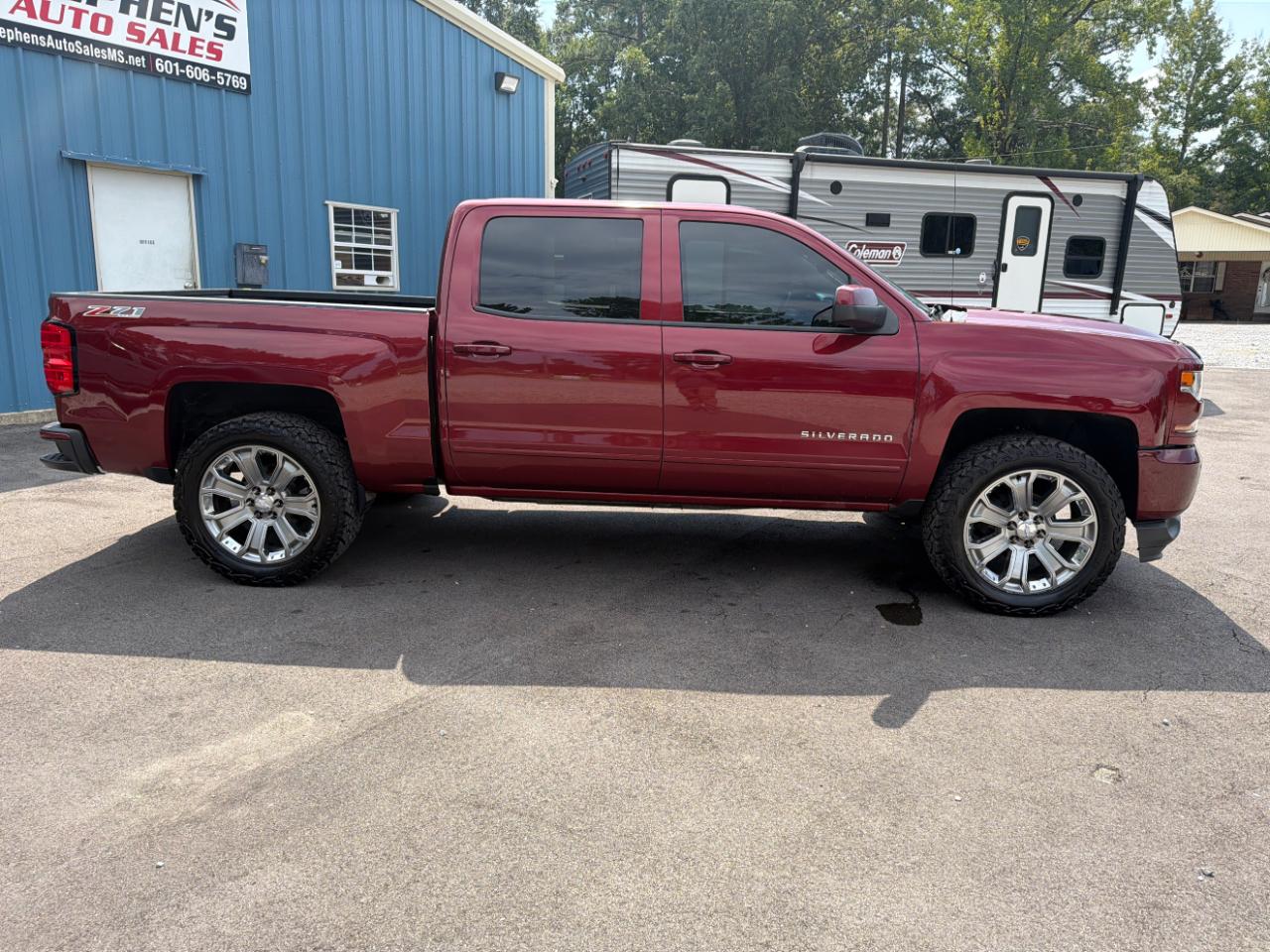 Chevrolet Silverado 1500 4WD Crew Cab 143.5" LT w/2LT 2016