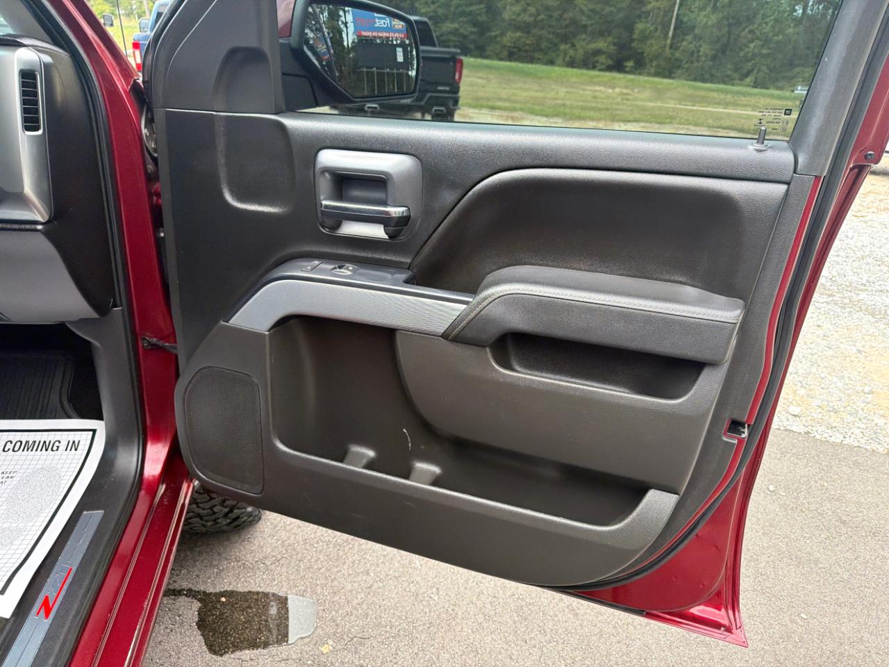 Chevrolet Silverado 1500 4WD Crew Cab 143.5" LT w/2LT 2016