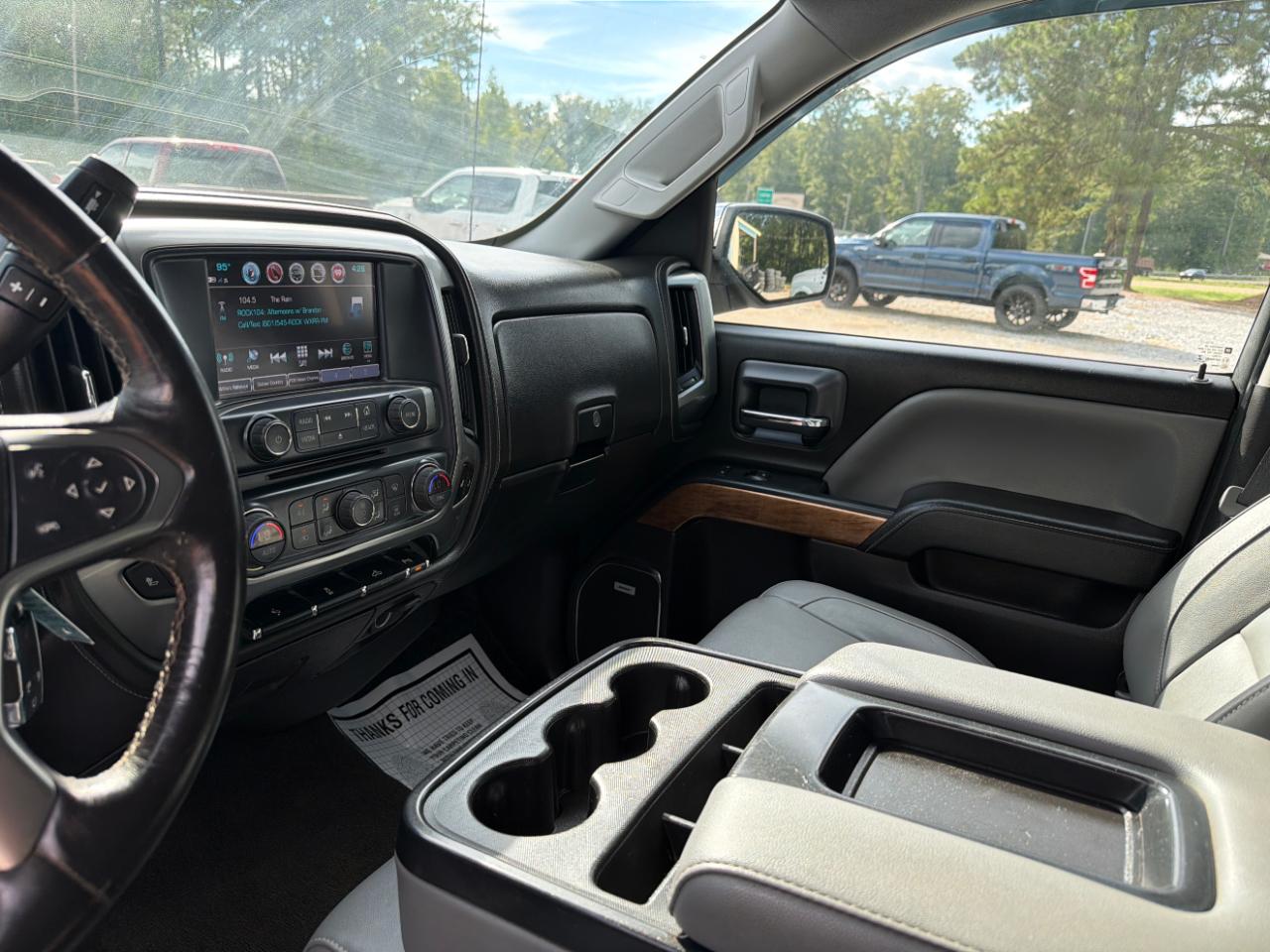 Chevrolet Silverado 1500 4WD Crew Cab 143.5" LTZ w/1LZ 2018