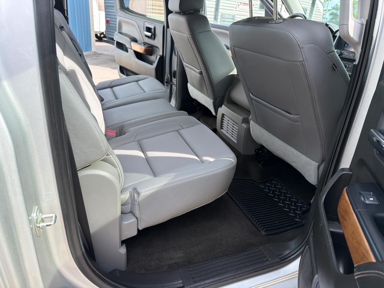 Chevrolet Silverado 1500 4WD Crew Cab 143.5" LTZ w/1LZ 2018