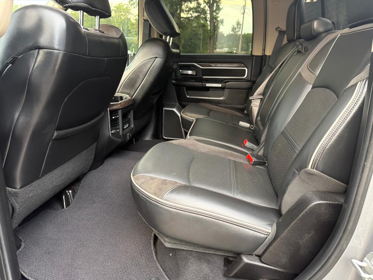 RAM 2500 Laramie 4x4 Crew Cab 6'4" Box 2019