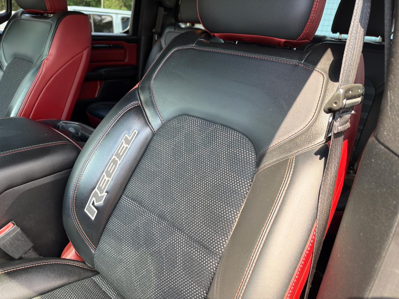 RAM 1500 Rebel 4x4 Crew Cab 5'7" Box 2019