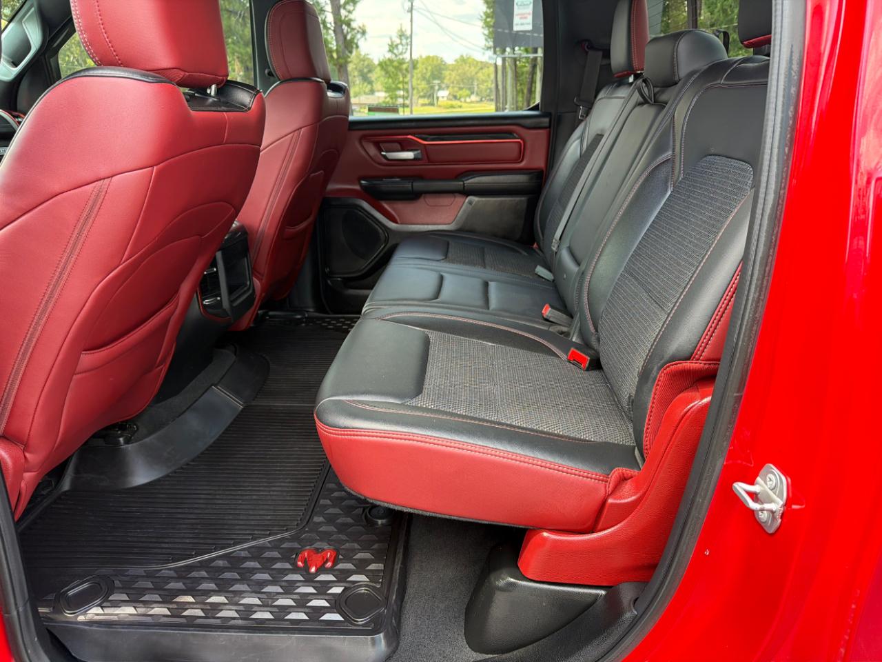 RAM 1500 Rebel 4x4 Crew Cab 5'7" Box 2019