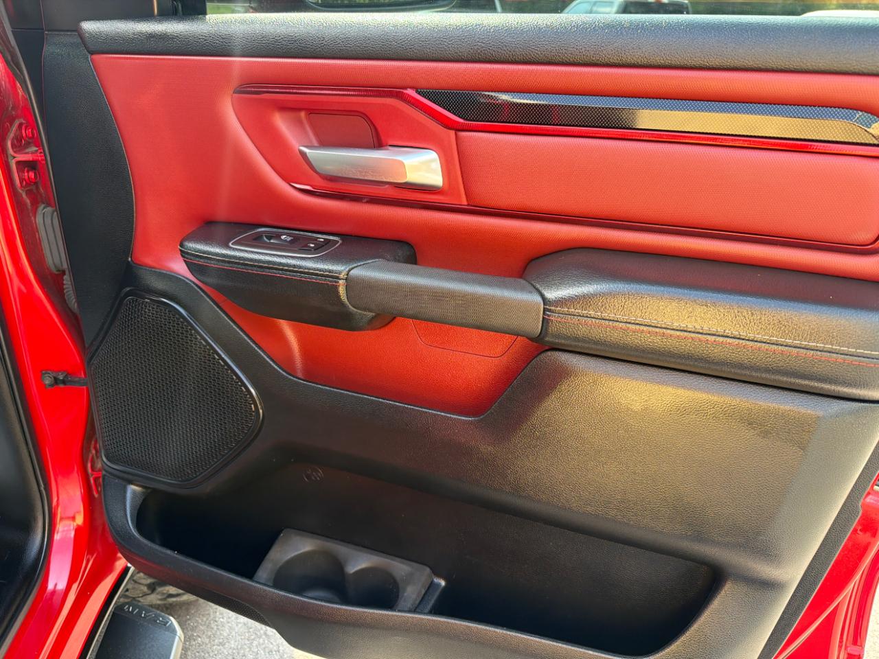 RAM 1500 Rebel 4x4 Crew Cab 5'7" Box 2019