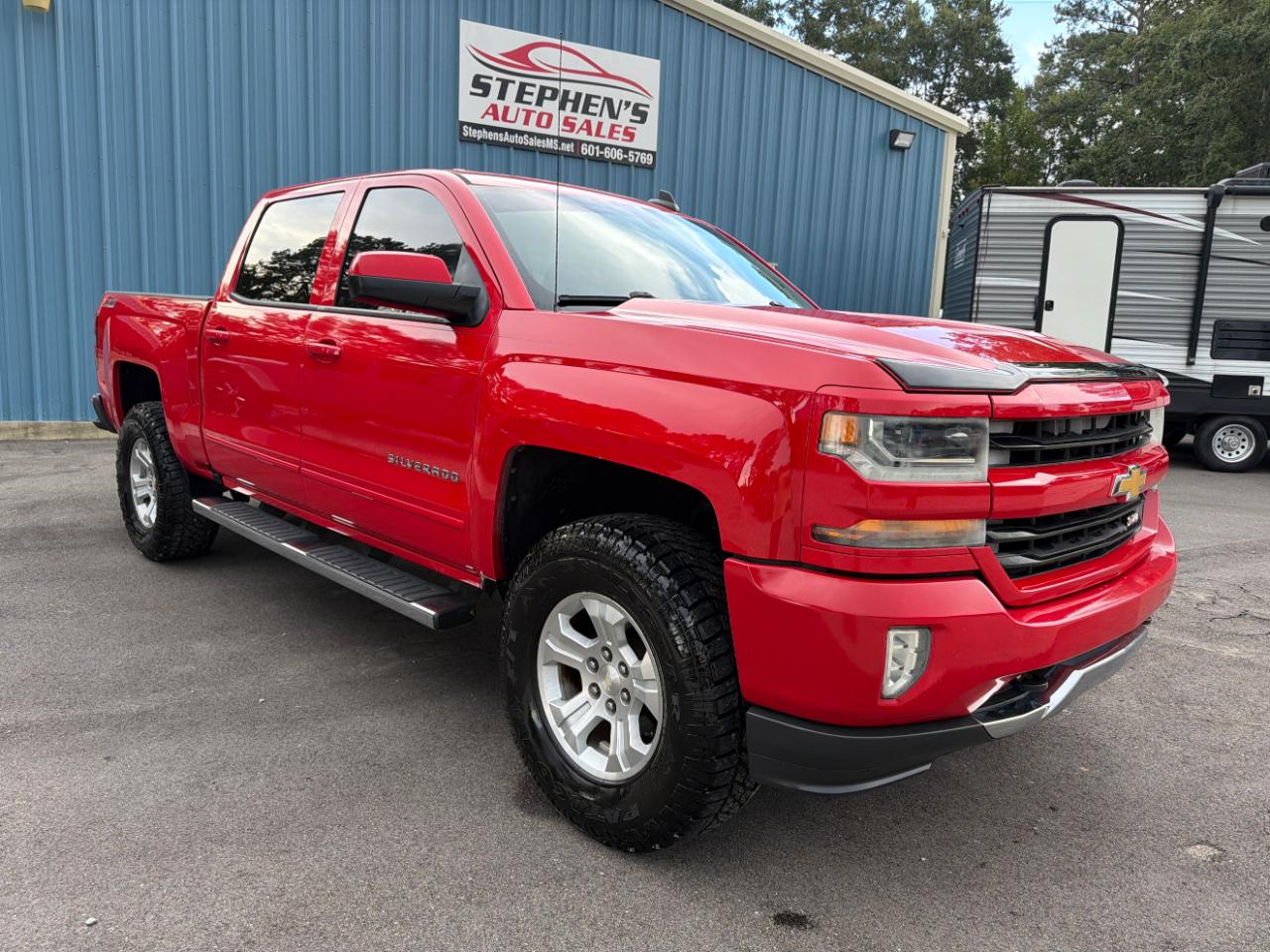 Chevrolet Silverado 1500 4WD Crew Cab 143.5" LT w/2LT 2016