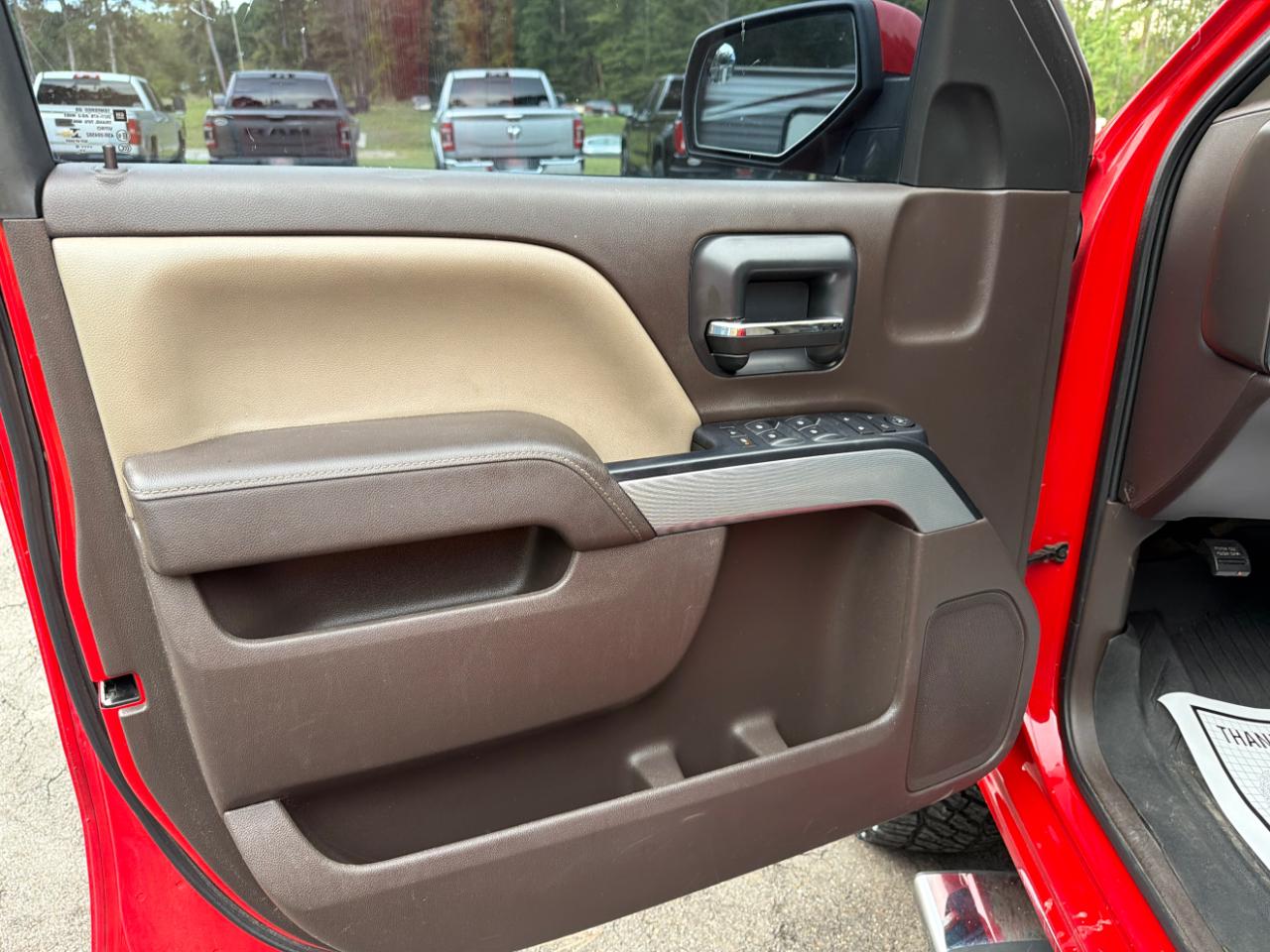 Chevrolet Silverado 1500 4WD Crew Cab 143.5" LT w/2LT 2016