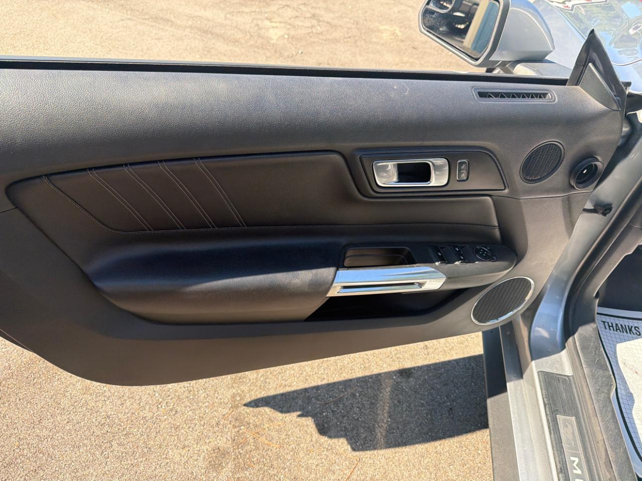 Ford Mustang EcoBoost Convertible 2020